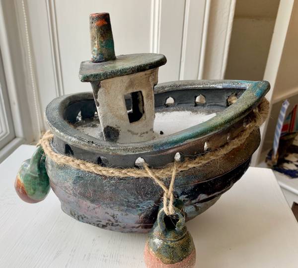 - a Ceramic by Fiona Bates, measuring 23 x 26 cm (H x W) £185